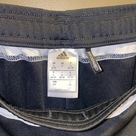 Adidas Women’s Sweats - Picture 3 of 3